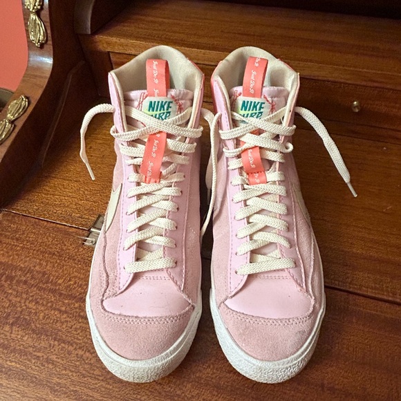 NIKE BLAZER MID '77 SE Dance SIZE 7Y - Picture 10 of 15